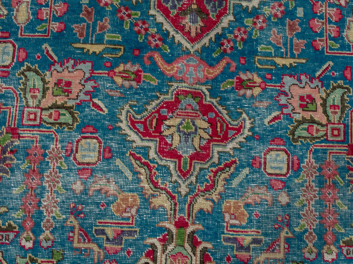 4386 - 7'10" x 11'2"