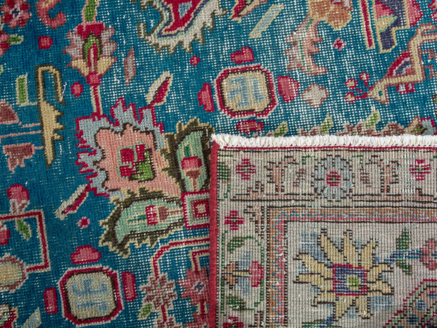 4386 - 7'10" x 11'2"