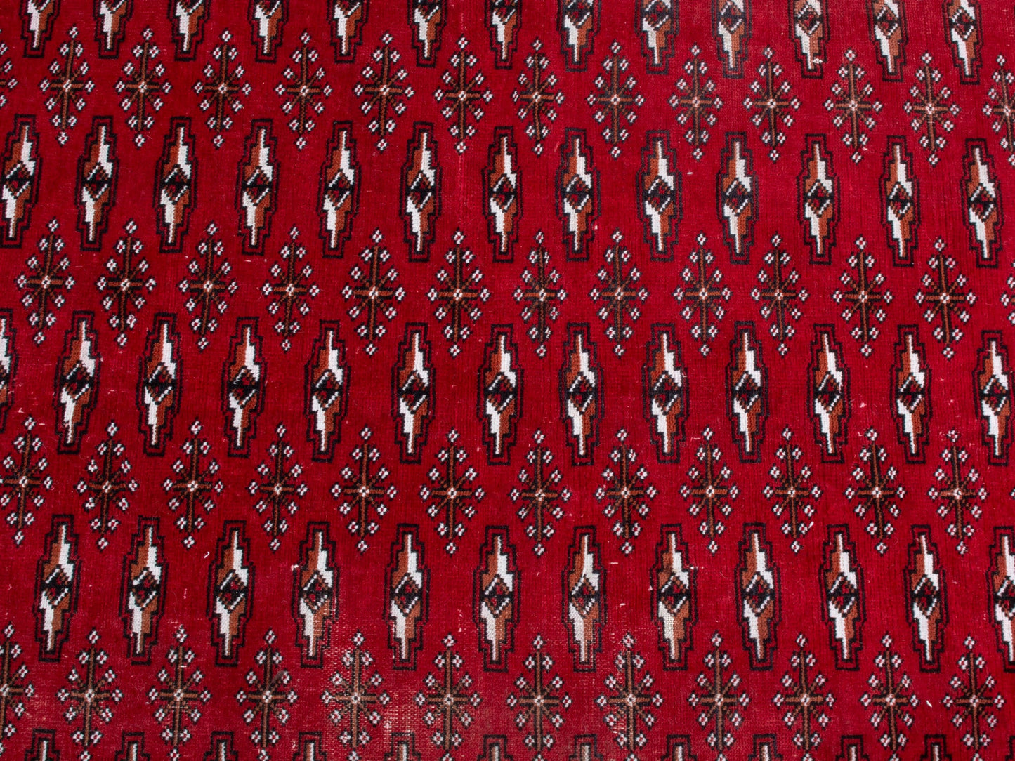 4387 - 8'1" x 10'10"