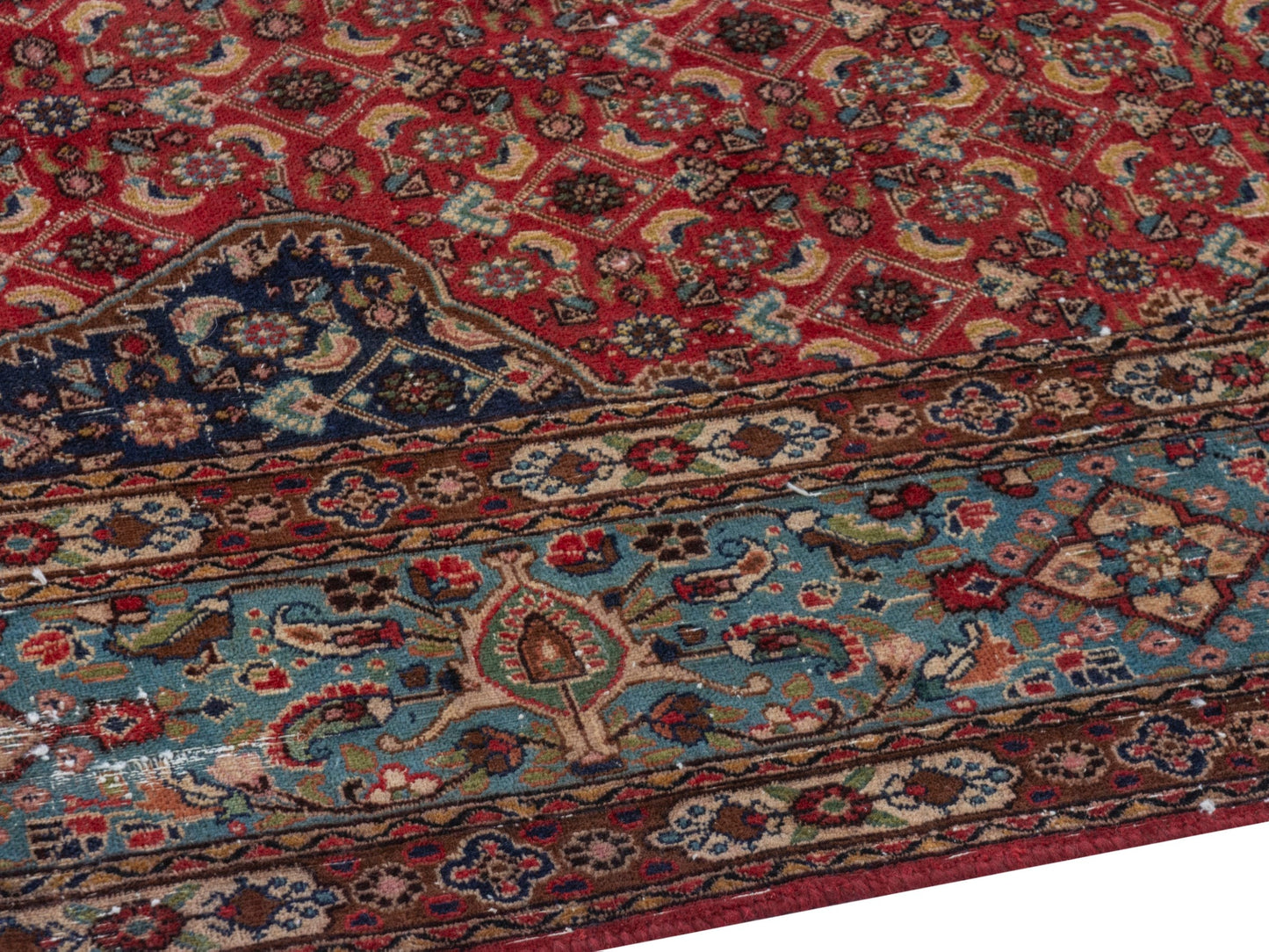 4391 - 8'6" x 11'10"