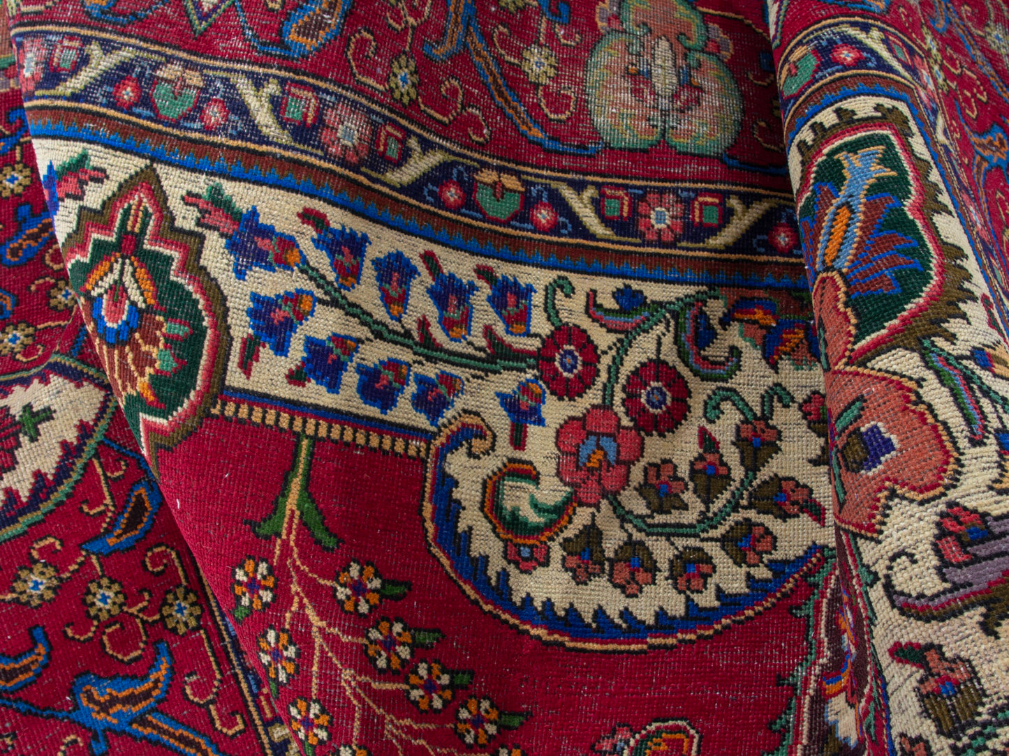 4408 - 9'8" x 10'10"