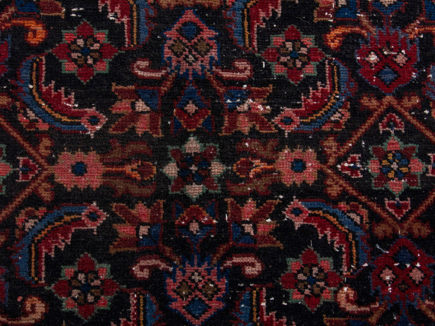 4409 - 6'11" x 10'3"