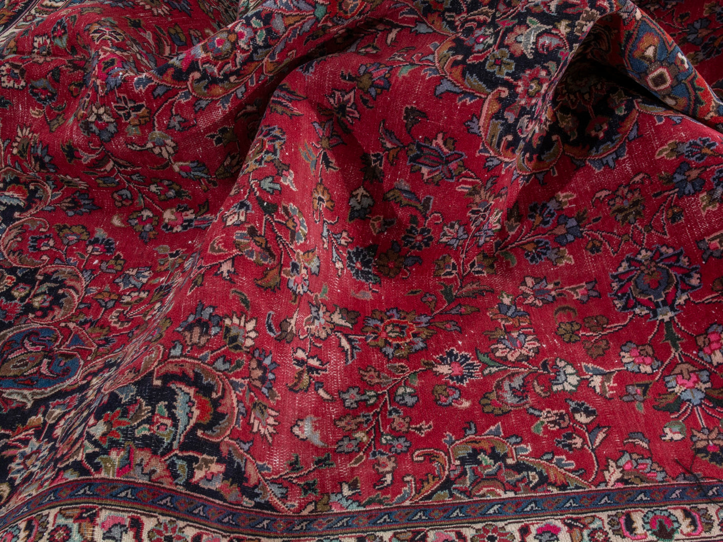 4410 - 9'8" x 12'11"