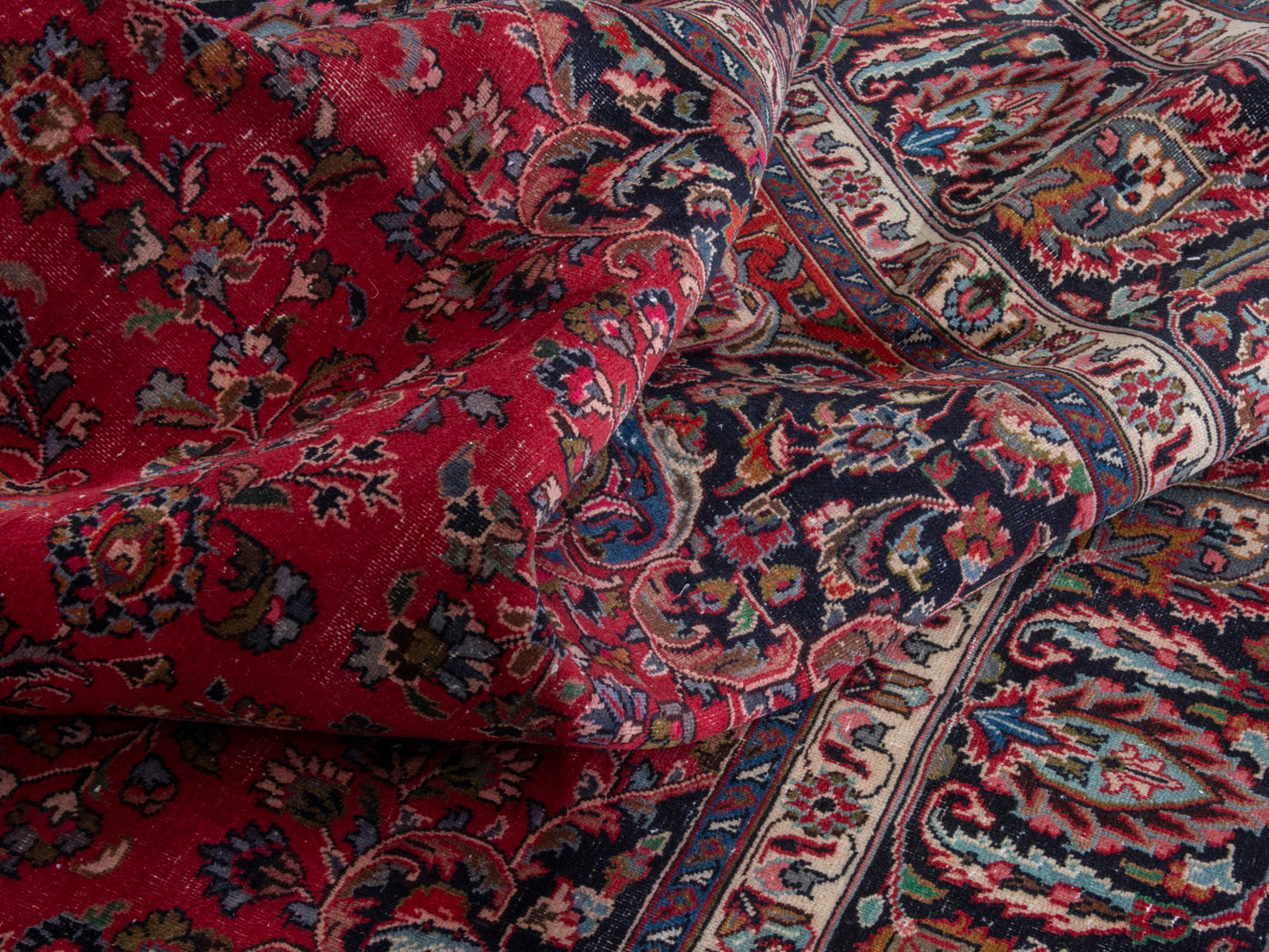 4410 - 9'8" x 12'11"