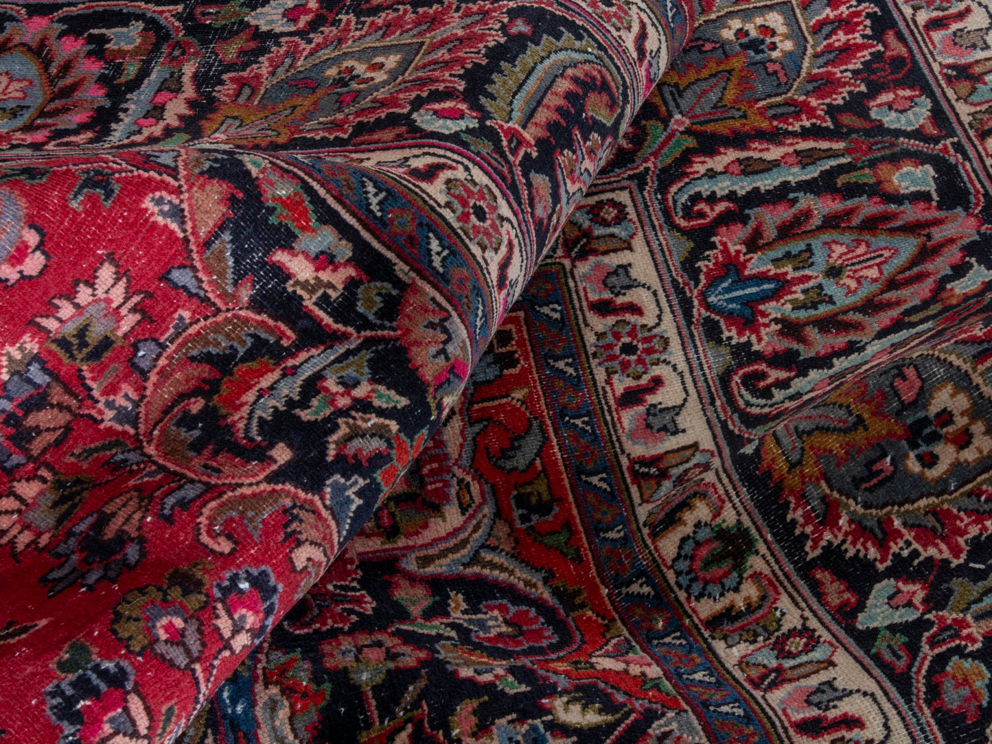 4410 - 9'8" x 12'11"