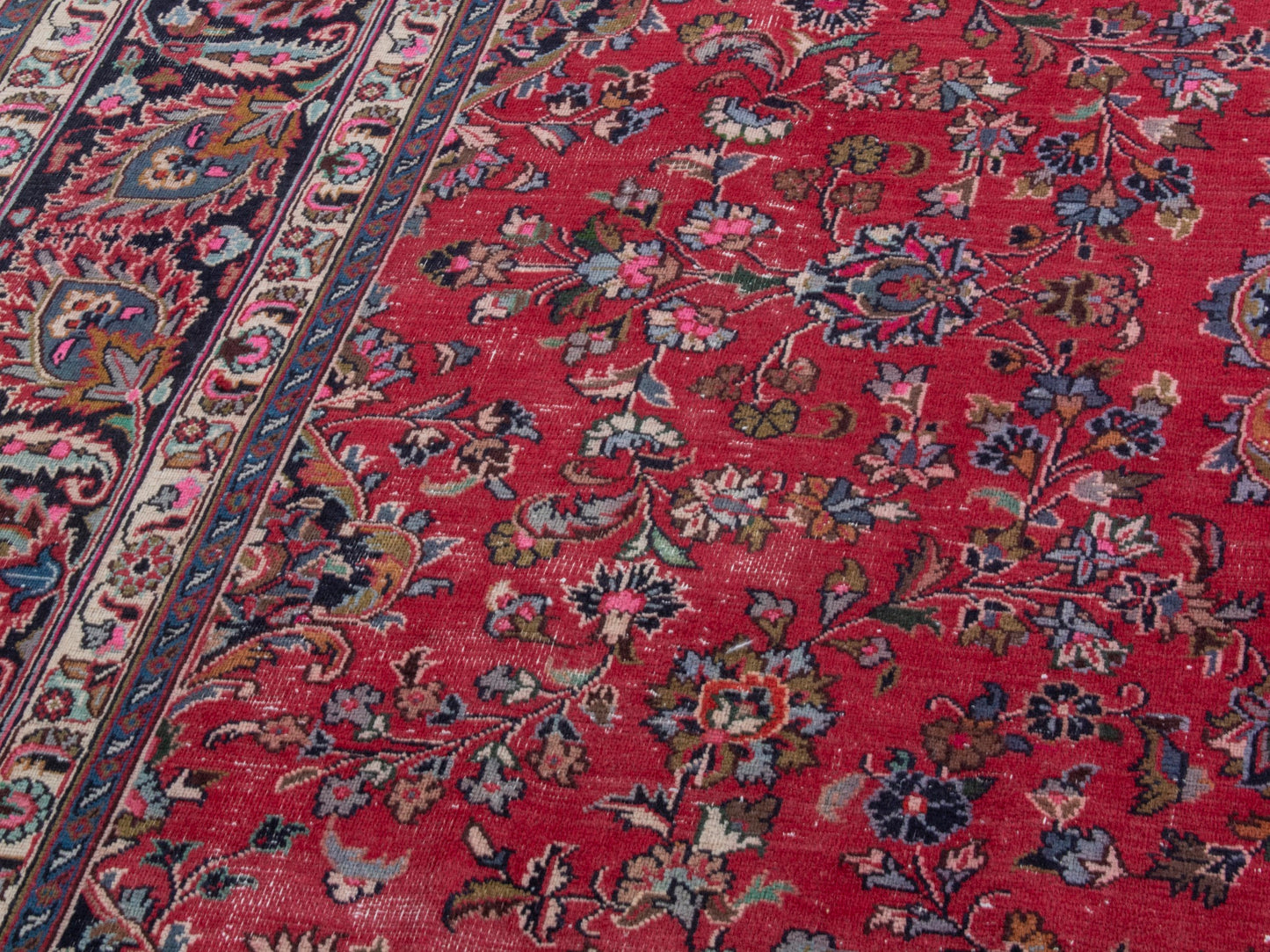 4410 - 9'8" x 12'11"