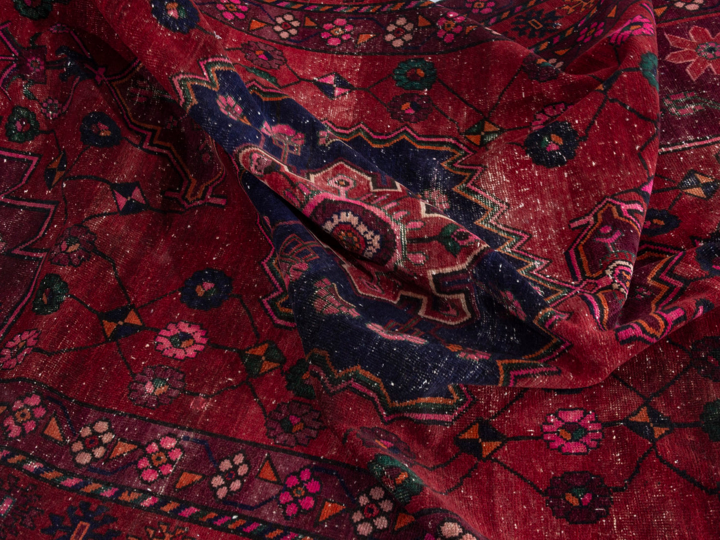 4411 - 6'11" x 9'11"