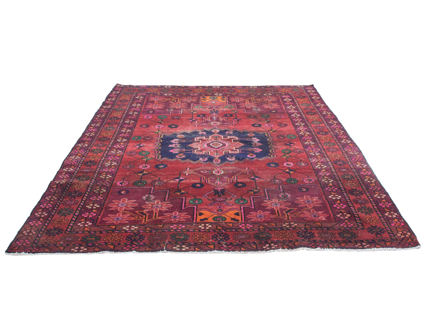 4411 - 6'11" x 9'11"