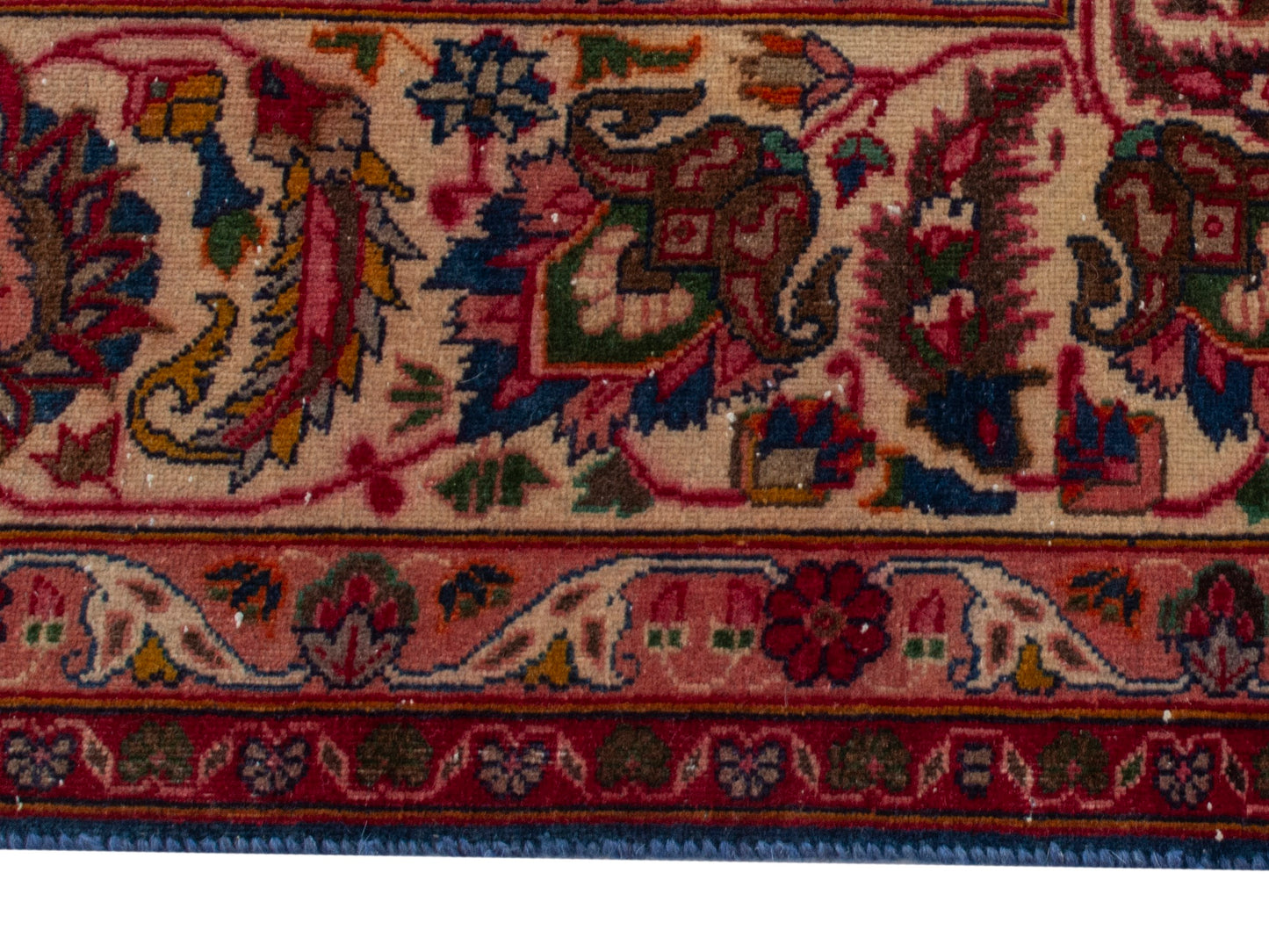 4424 - 9'6" x 12'10"