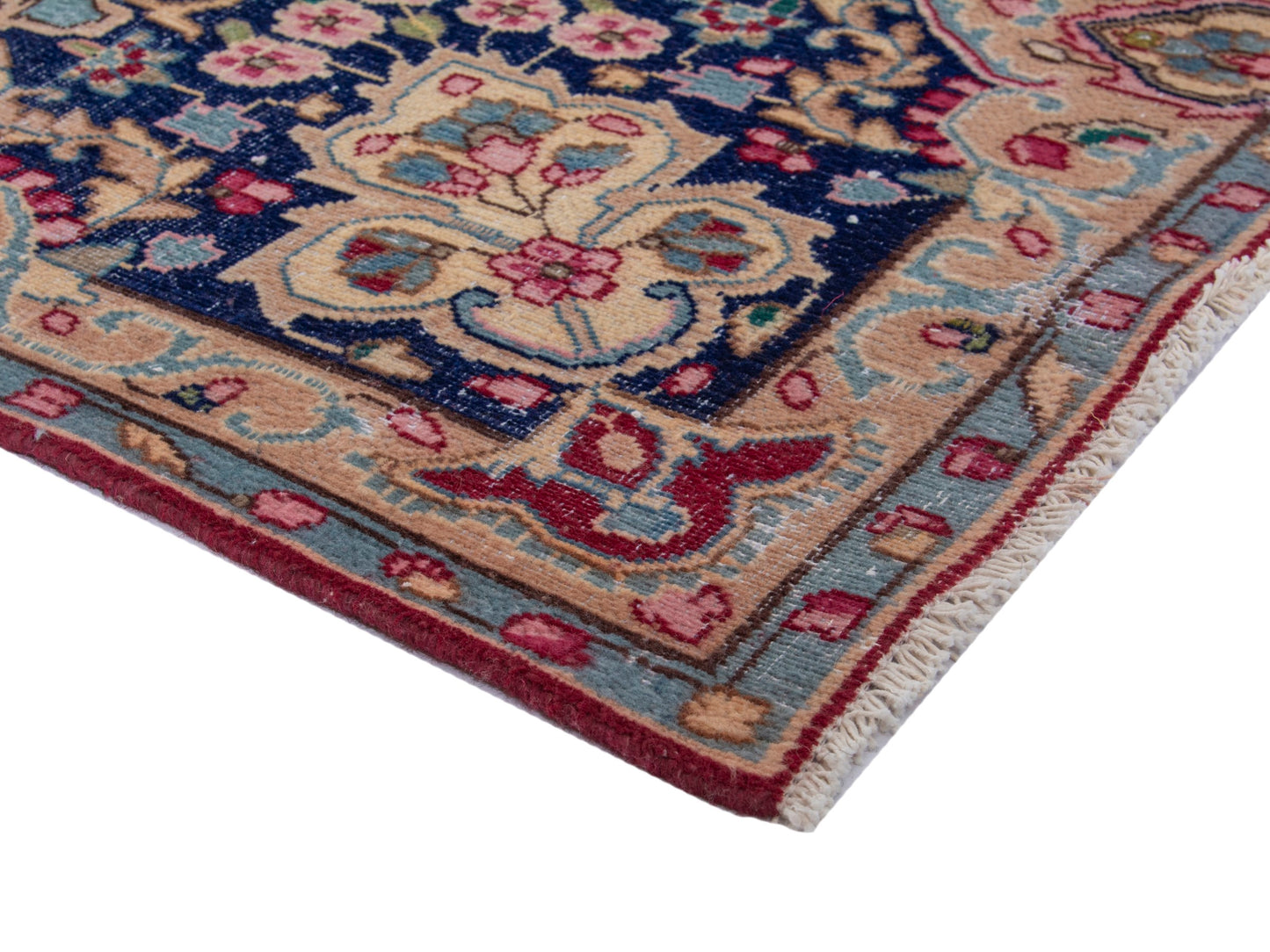 4426 - 10'1" x 13'7"