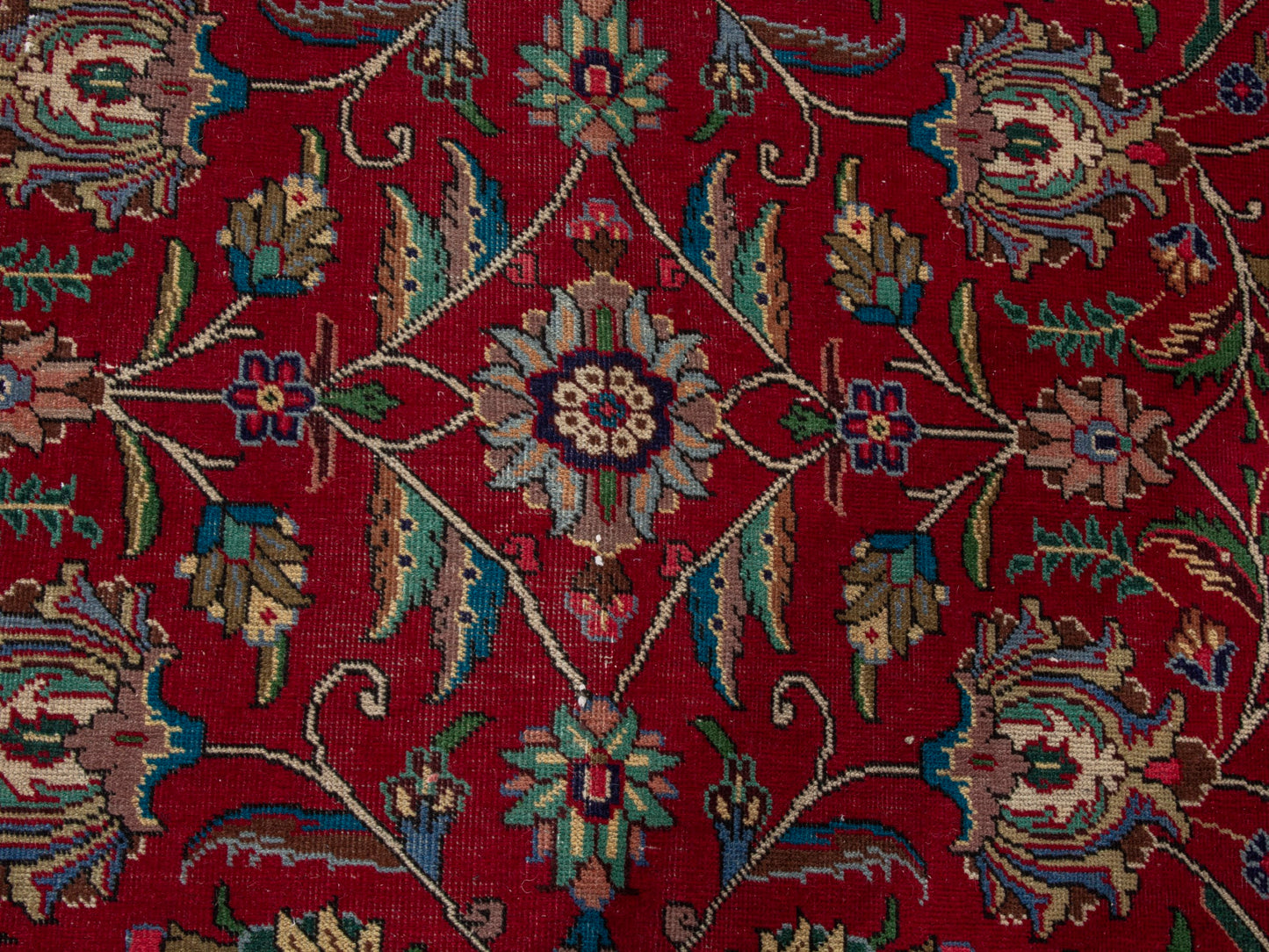 4435 - 9'10" x 13'1"