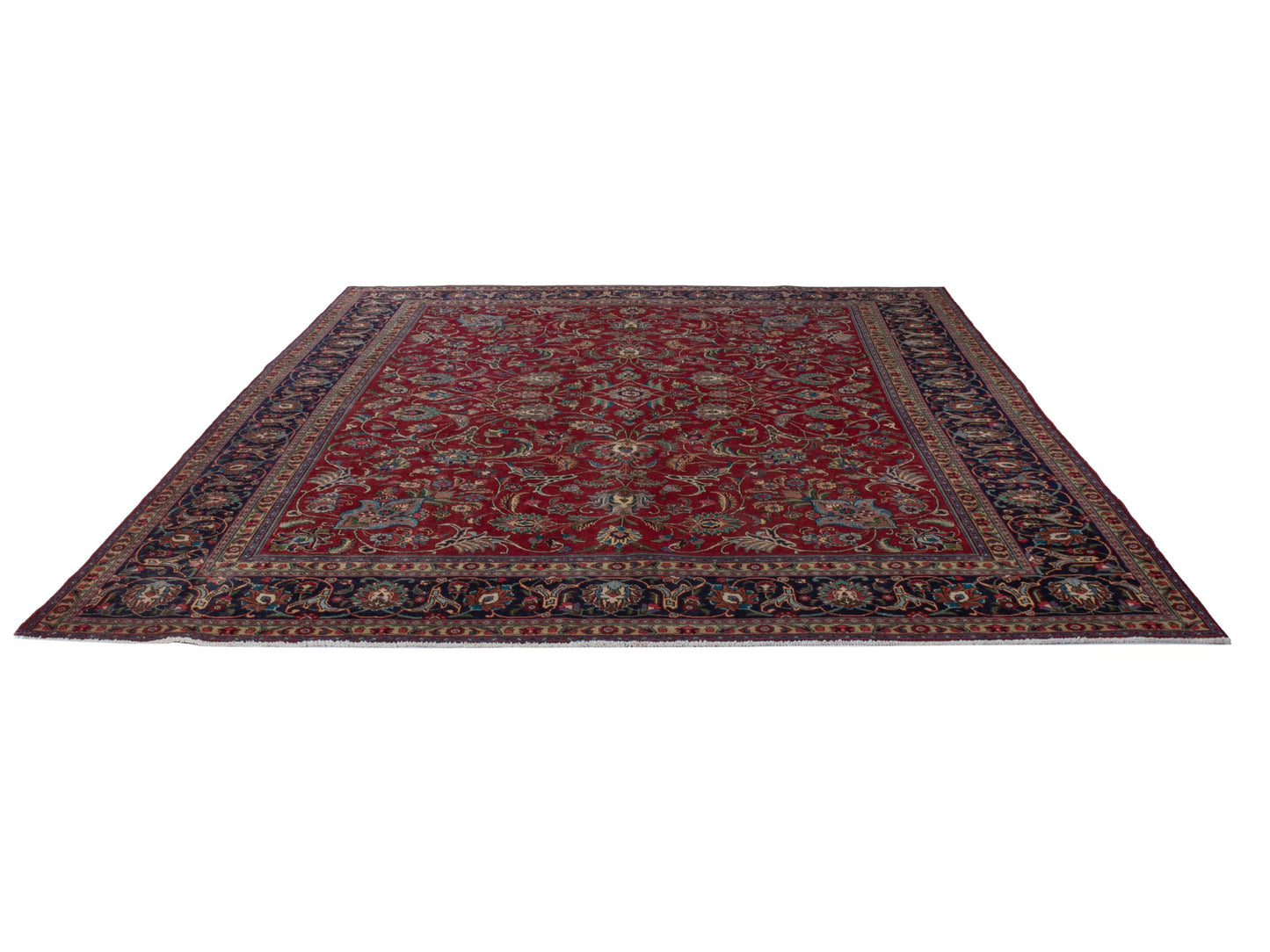 4435 - 9'10" x 13'1"