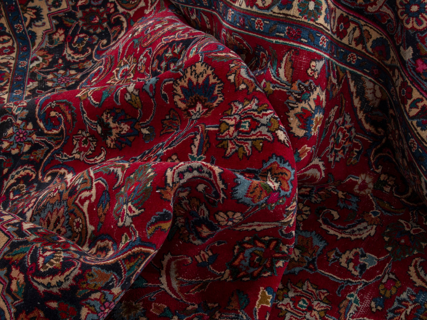 4437 - 10'1" x 12'8"