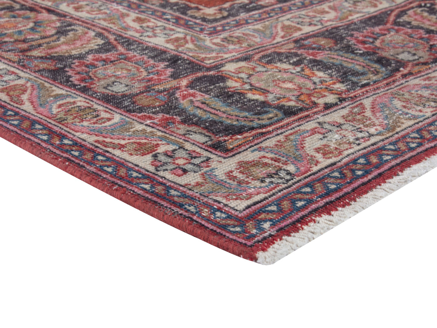 4450 - 9'10" x 13'1"