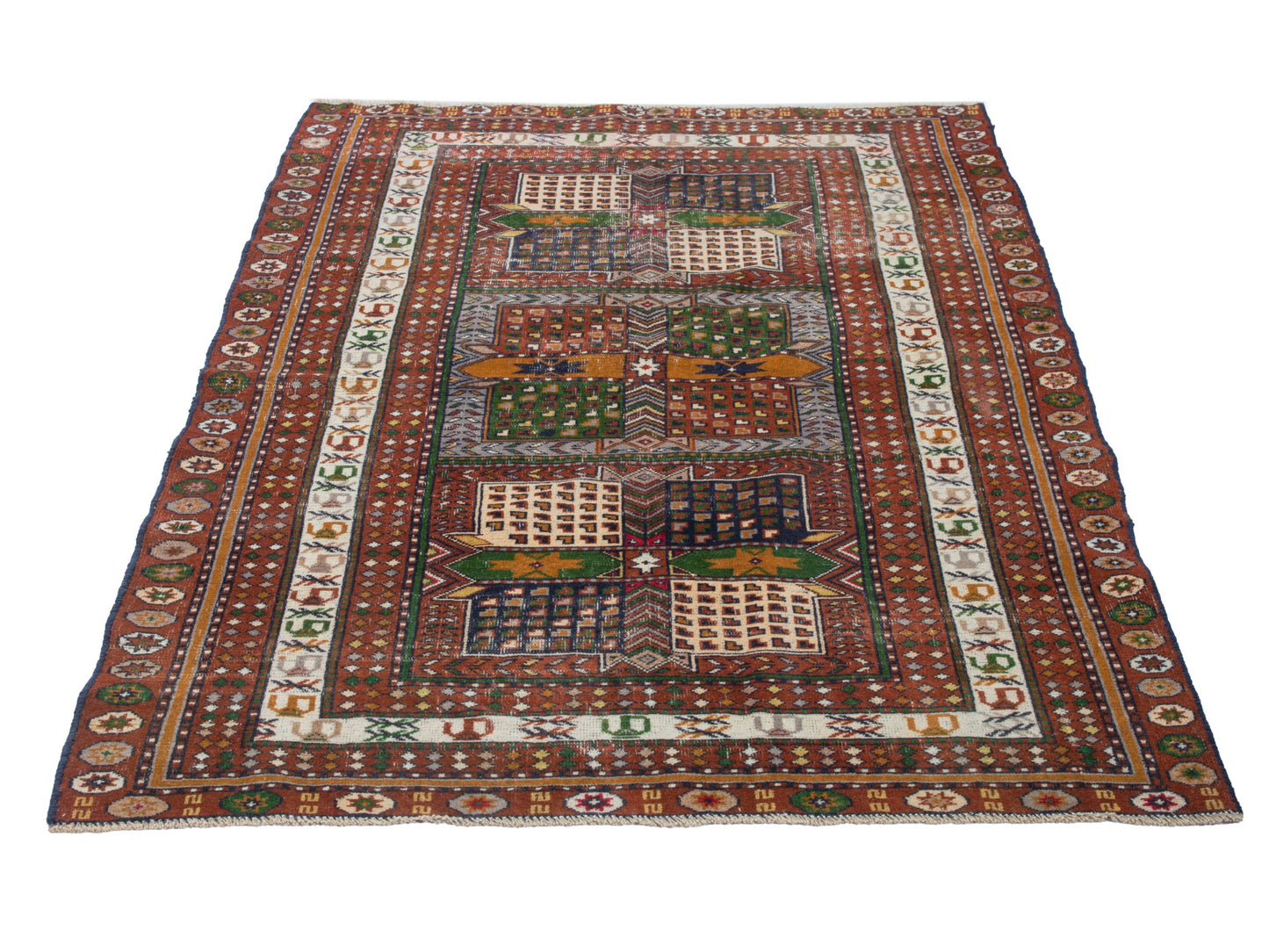 4506 - 3'11" x 5'11"