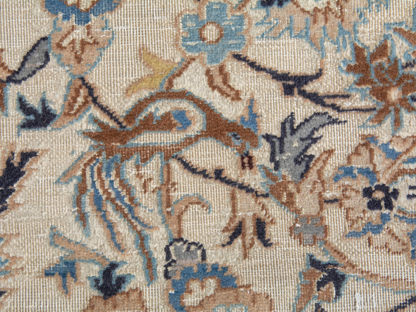 4546 - 3'10" x 5'11"