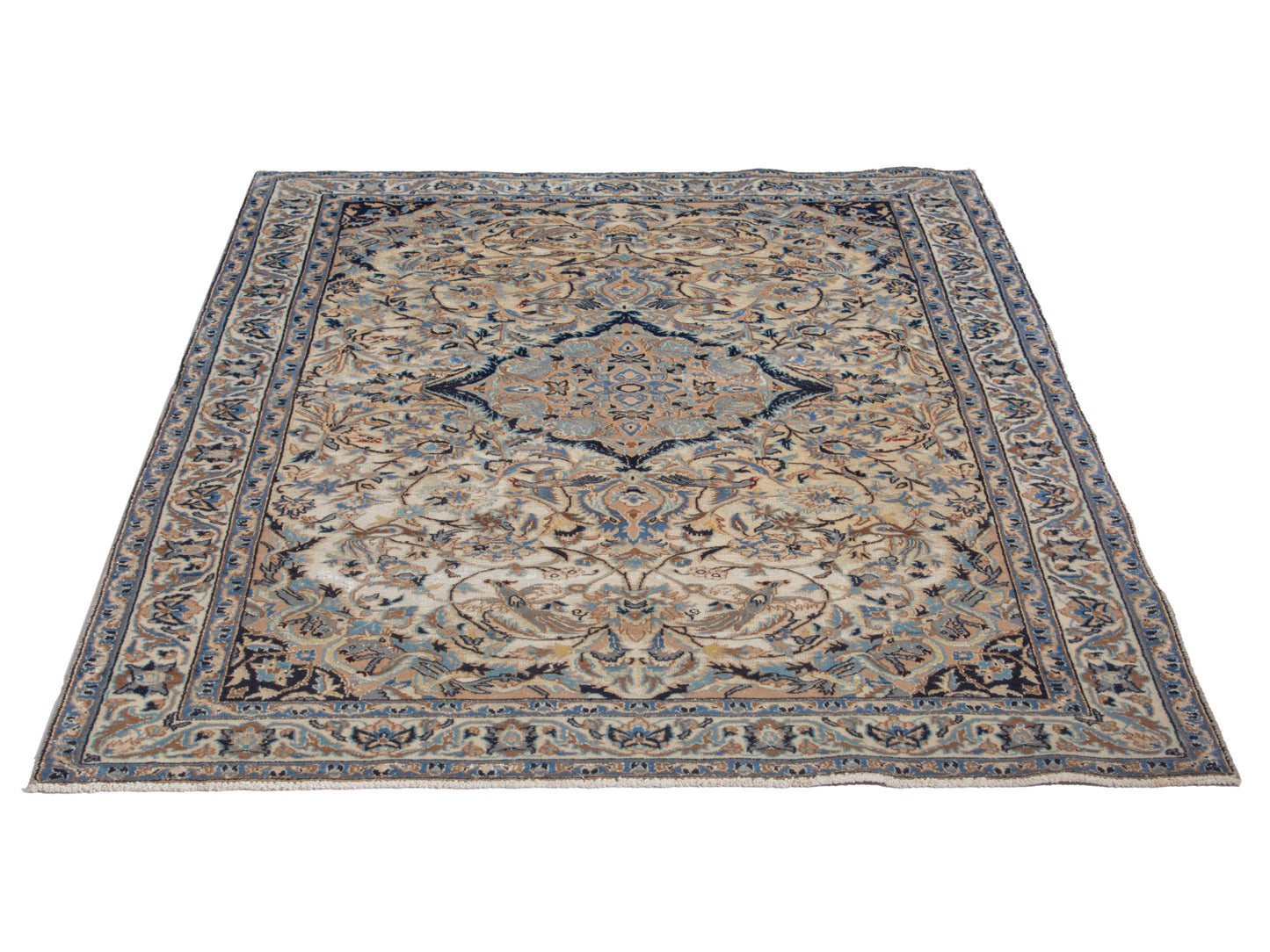 4546 - 3'10" x 5'11"