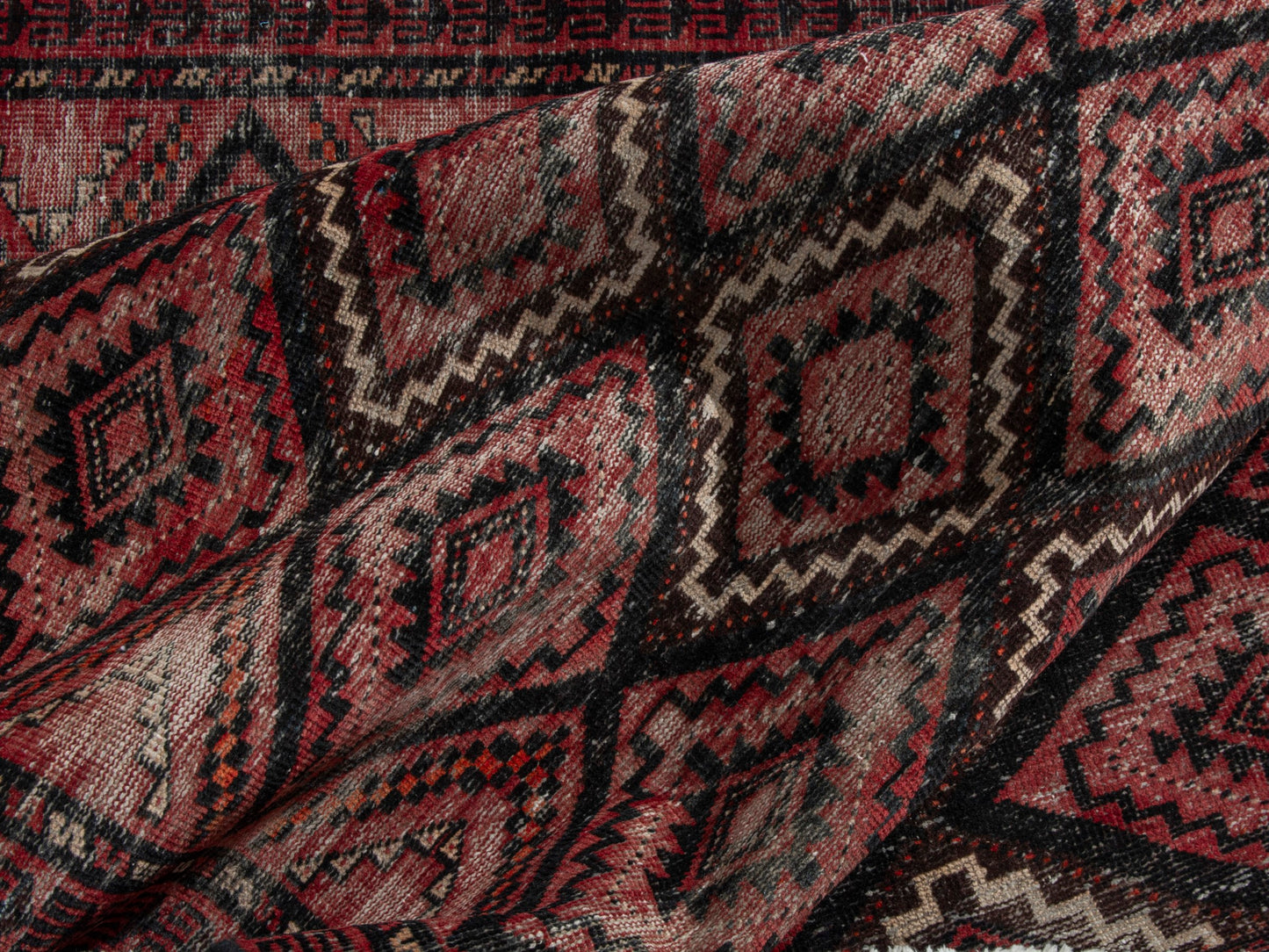 4574 - 2'11" x 5'11"