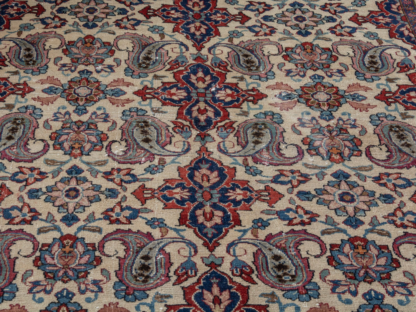 4597 - 3'11" x 6'11"