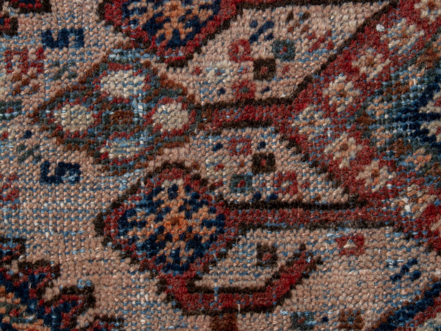 4681 - 5'6" x 10'10"