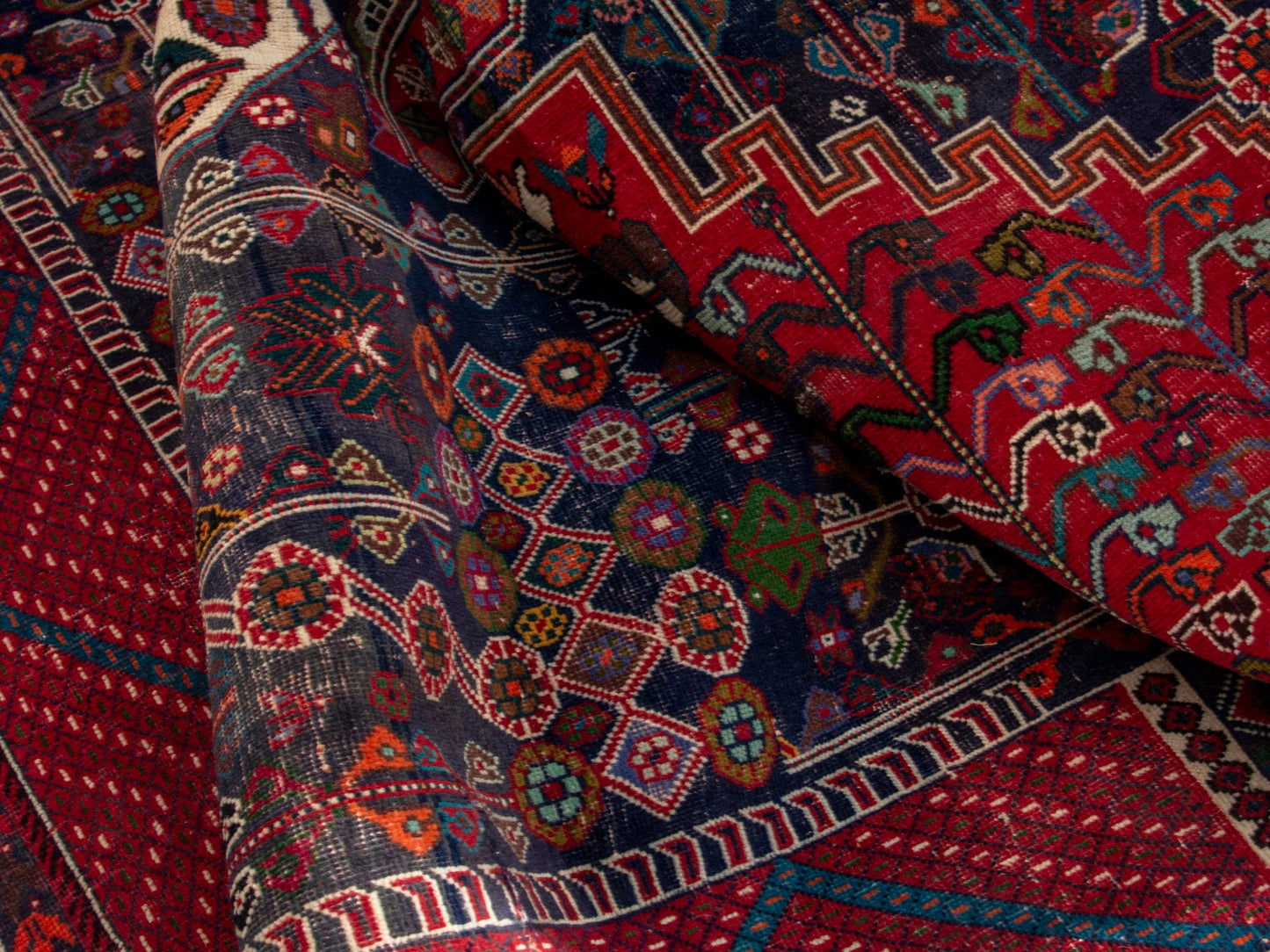 4689 - 6'11" x 9'11"