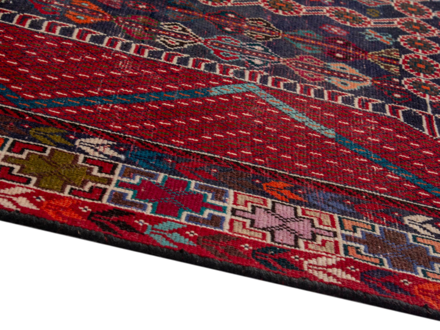 4689 - 6'11" x 9'11"