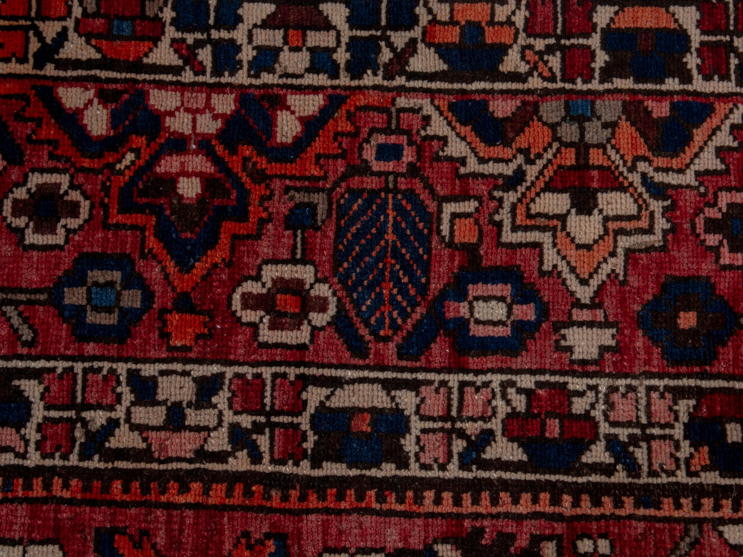 4710 - 10'3" x 12'8"