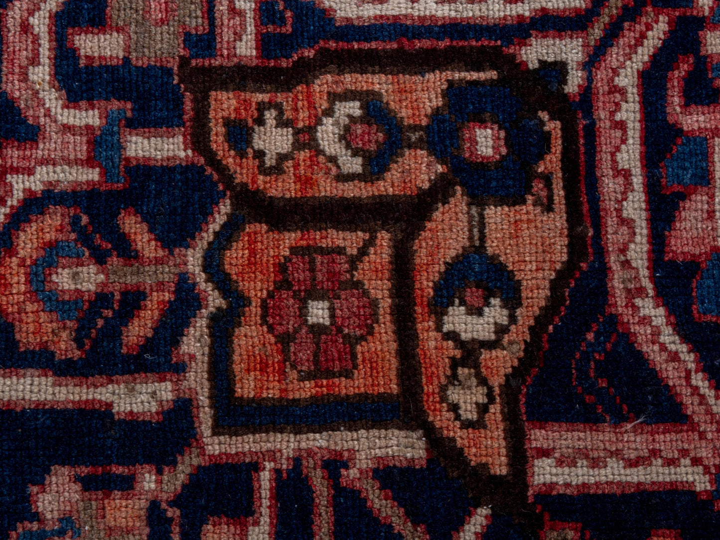 4710 - 10'3" x 12'8"