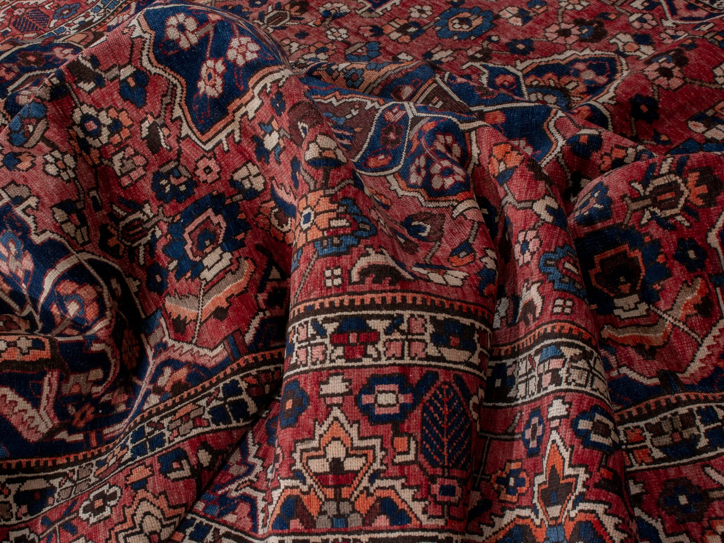 4710 - 10'3" x 12'8"