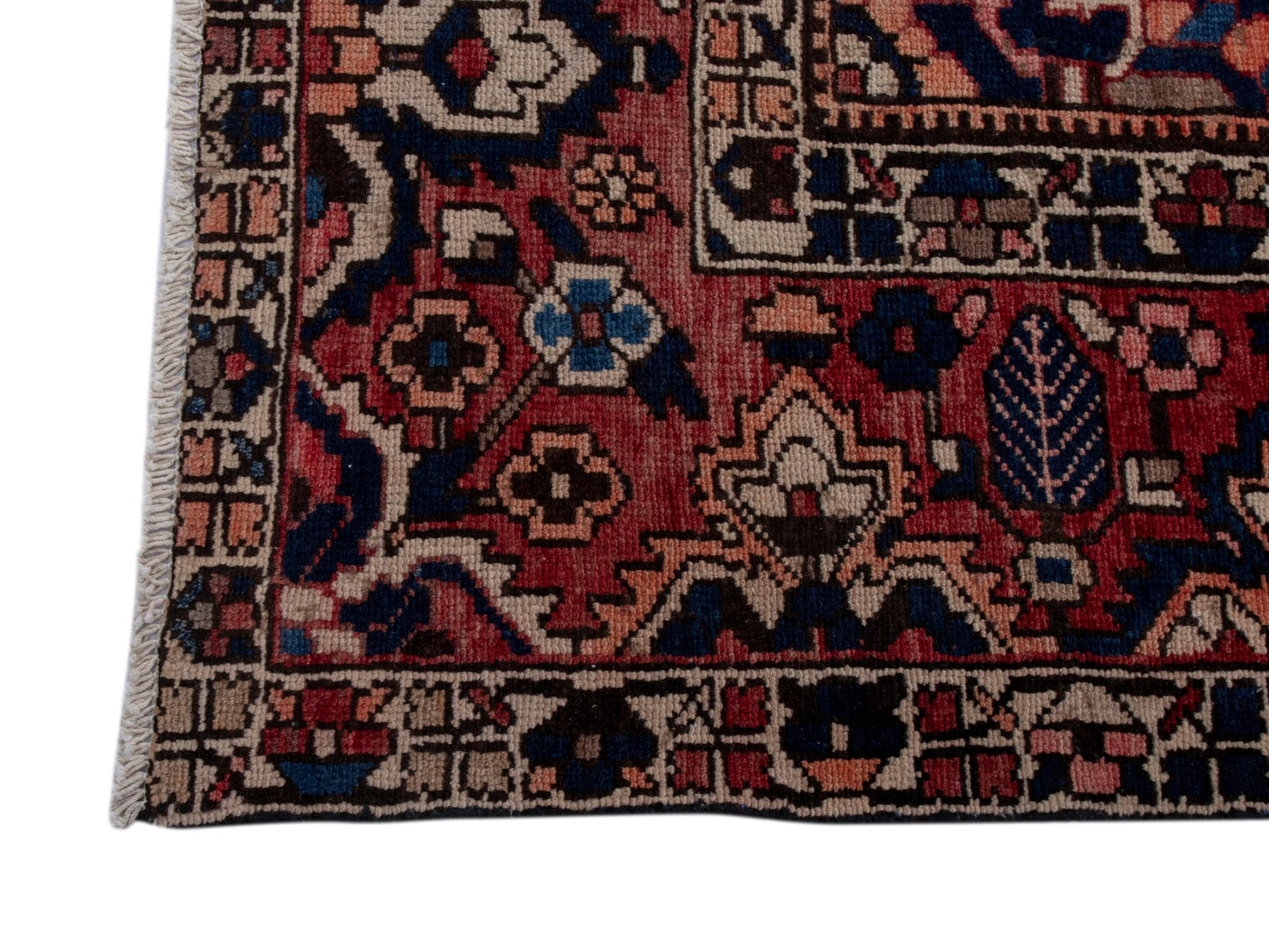 4710 - 10'3" x 12'8"