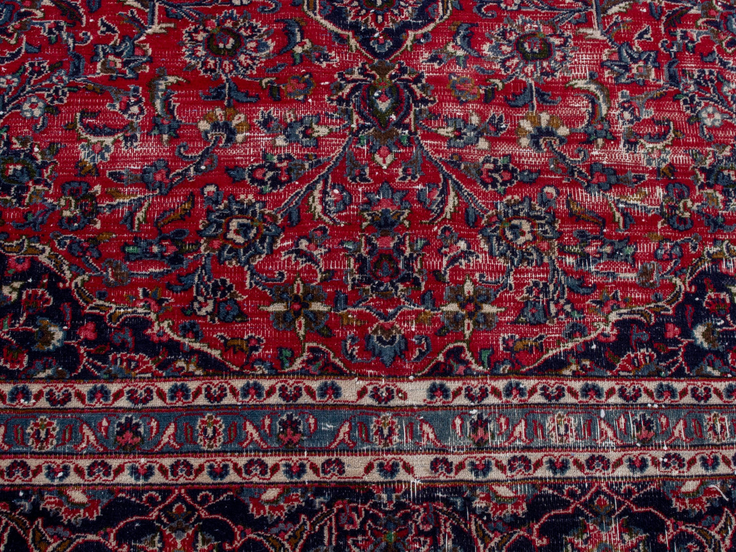 4713 - 9'10" x 12'6"