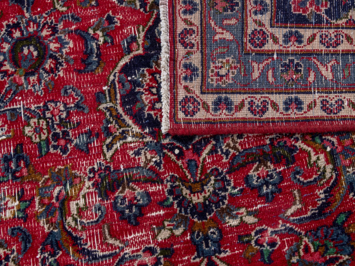 4713 - 9'10" x 12'6"