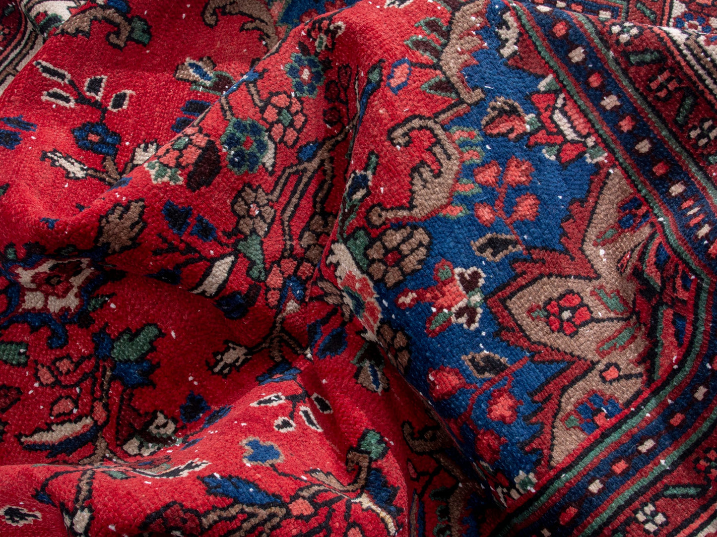 4714 - 6'11" x 10'4"