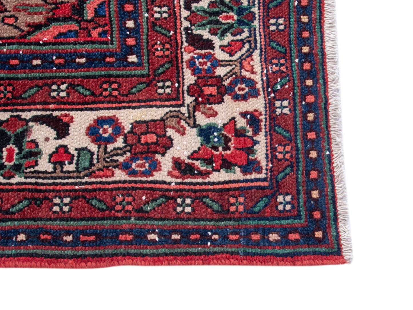 4714 - 6'11" x 10'4"