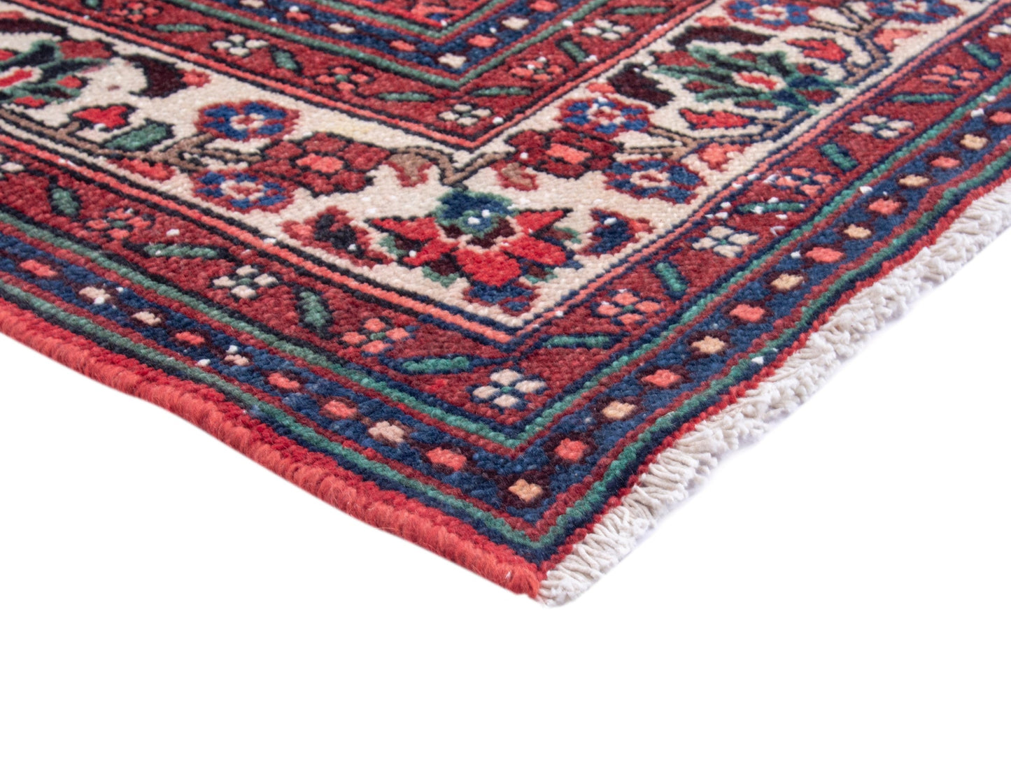 4714 - 6'11" x 10'4"