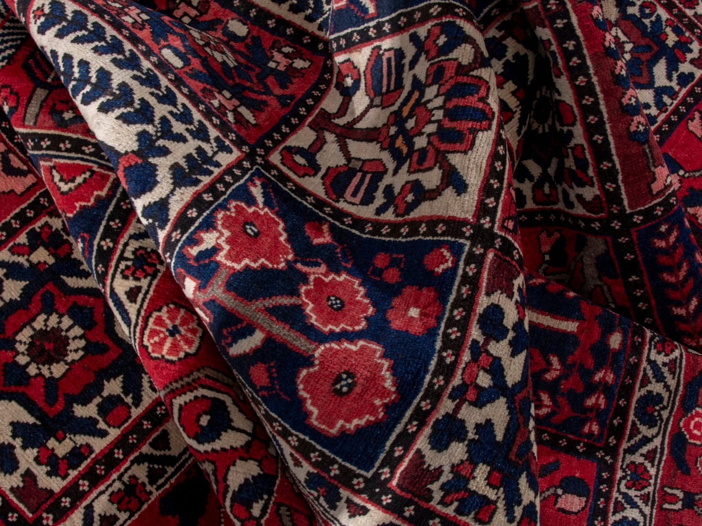 4715 - 6'11" x 10'2"