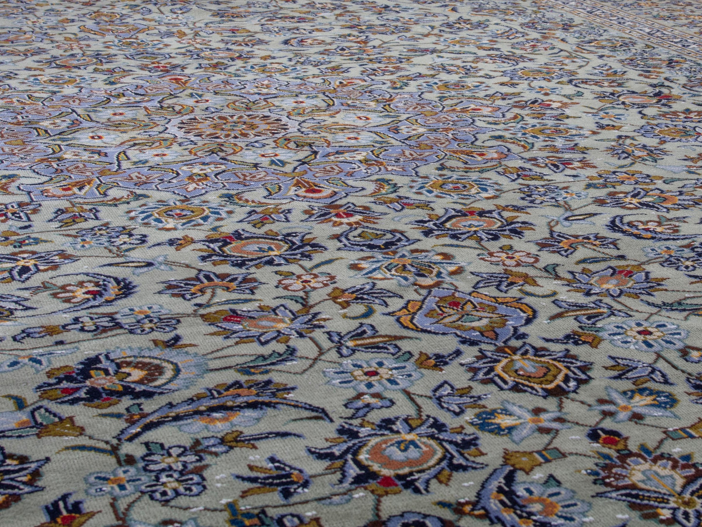 4716 - 10'1" x 13'7"