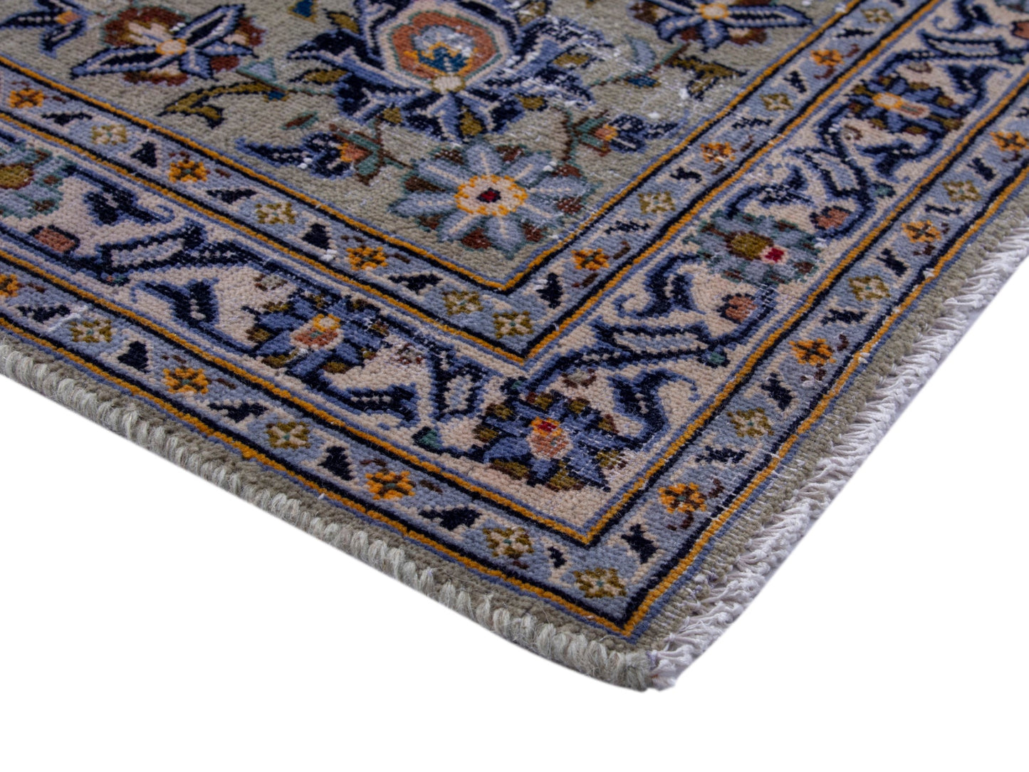 4716 - 10'1" x 13'7"