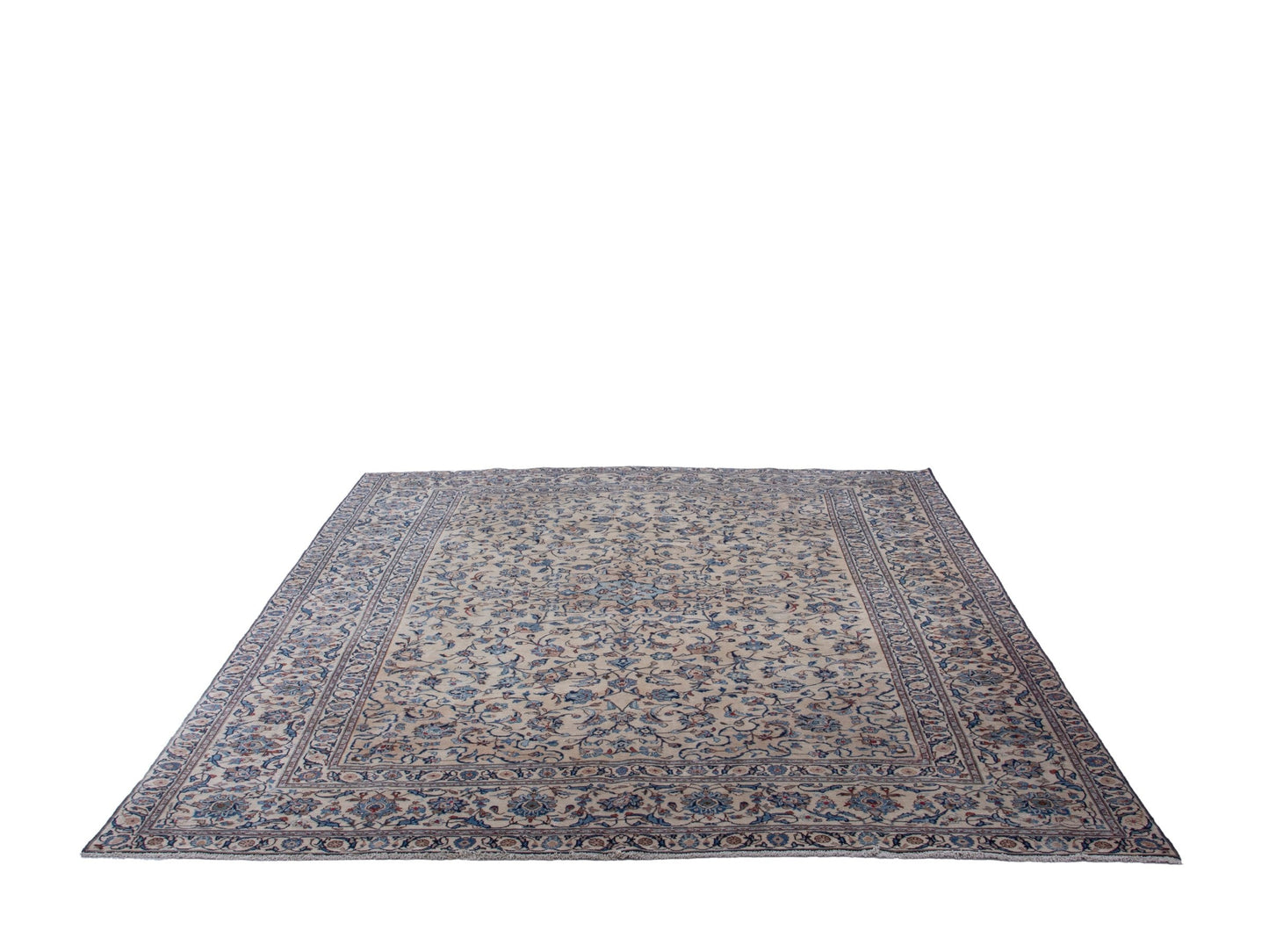 4720 - 8'1" x 11'10"