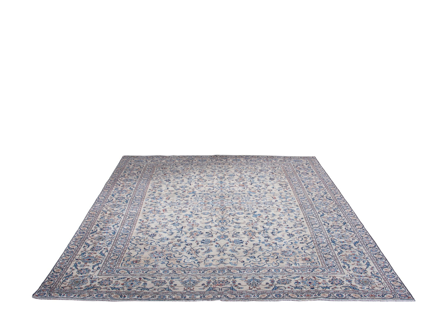 4720 - 8'1" x 11'10"