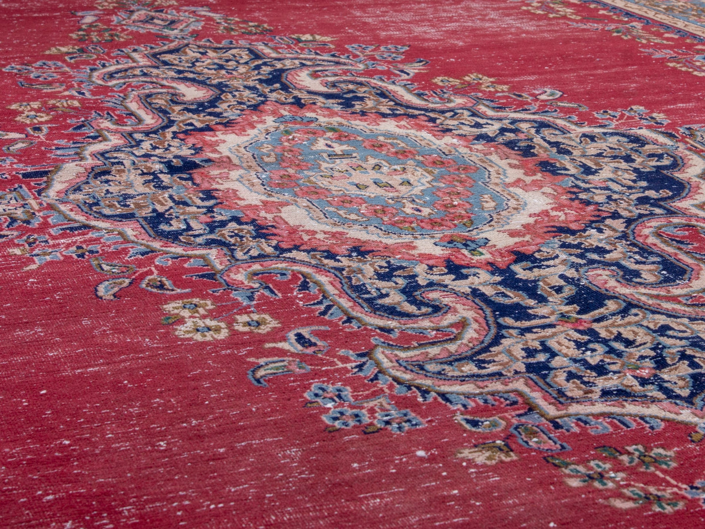 4721 - 8'2" x 10'10"