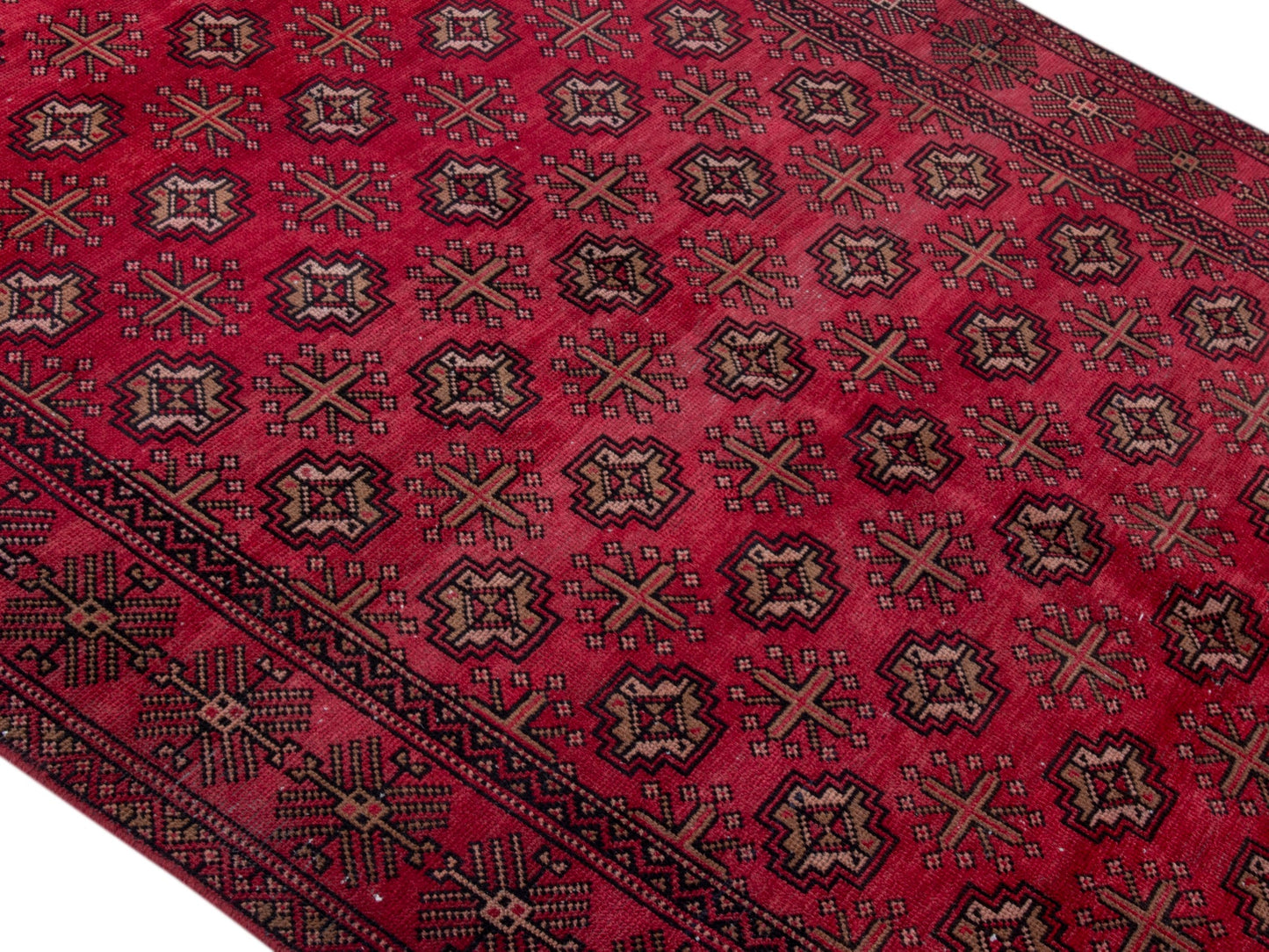 4734 - 4'10" x 10'1"