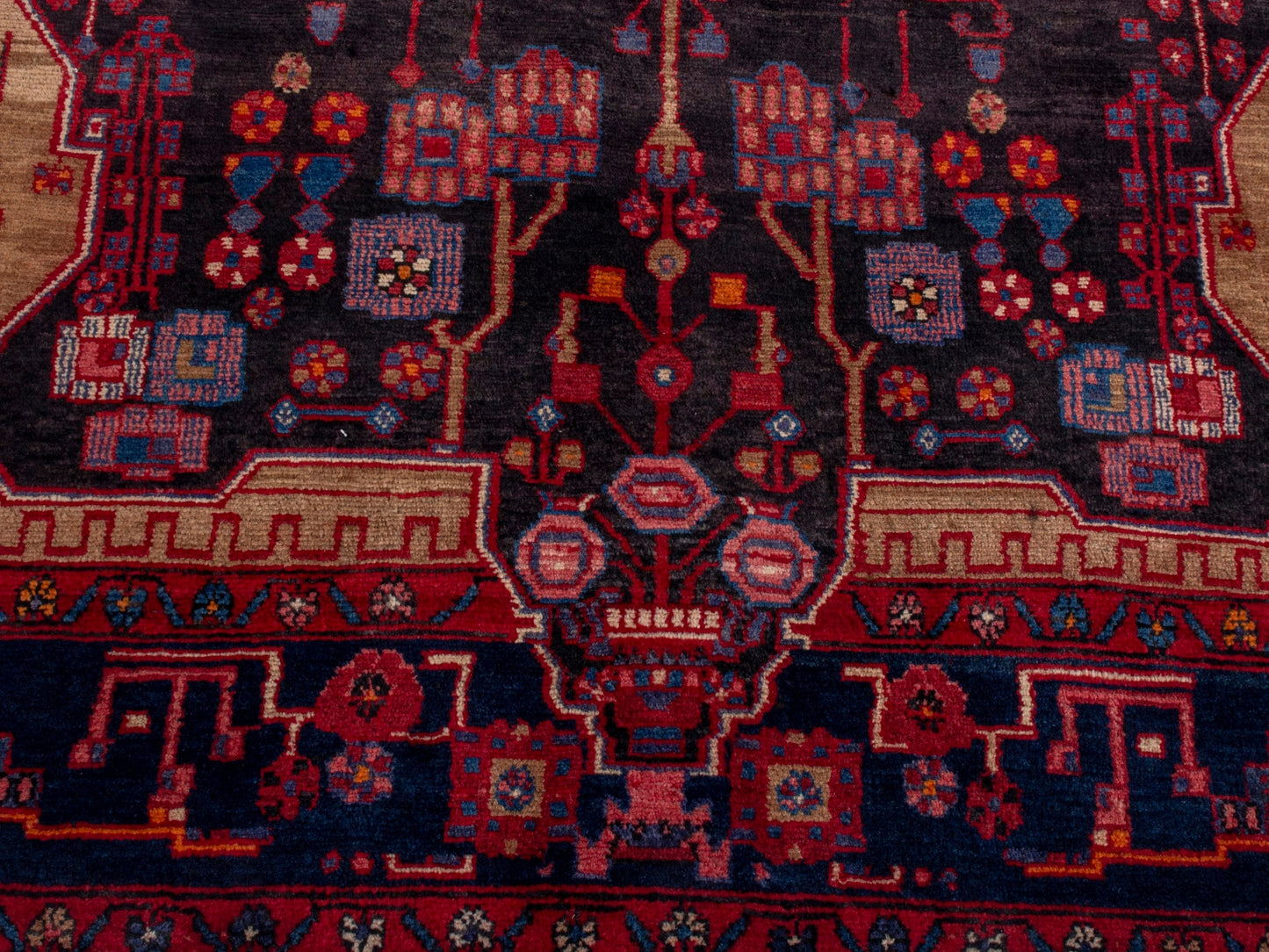 4744 - 5'10" x 10'10"