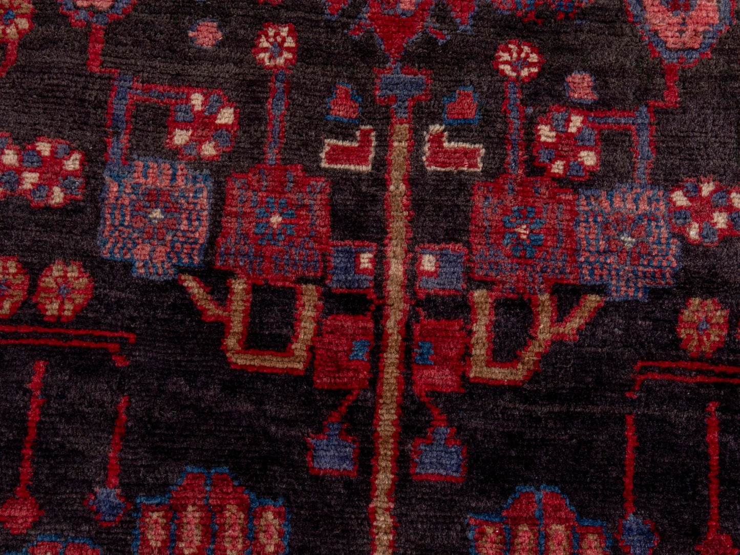 4744 - 5'10" x 10'10"