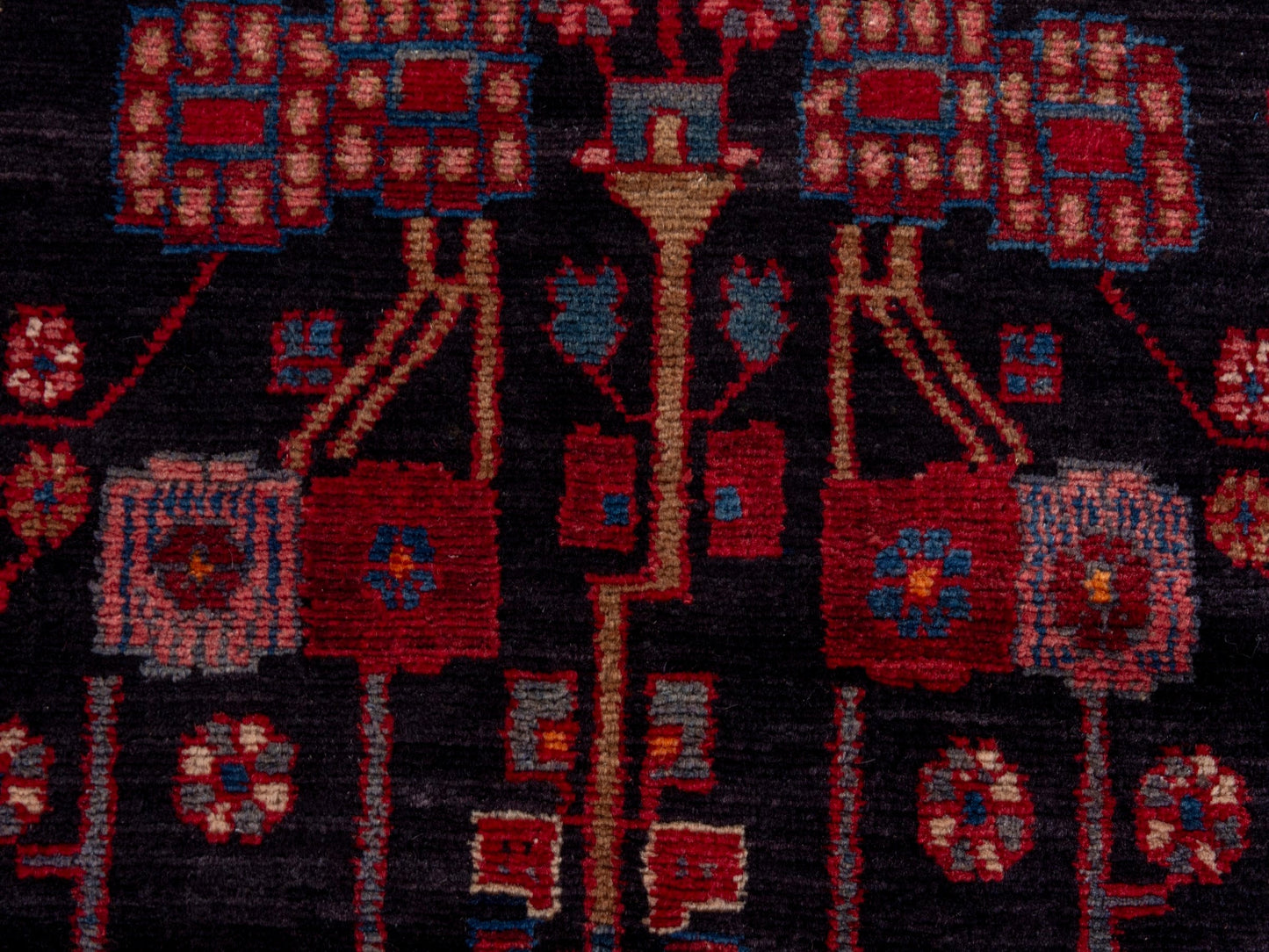 4744 - 5'10" x 10'10"