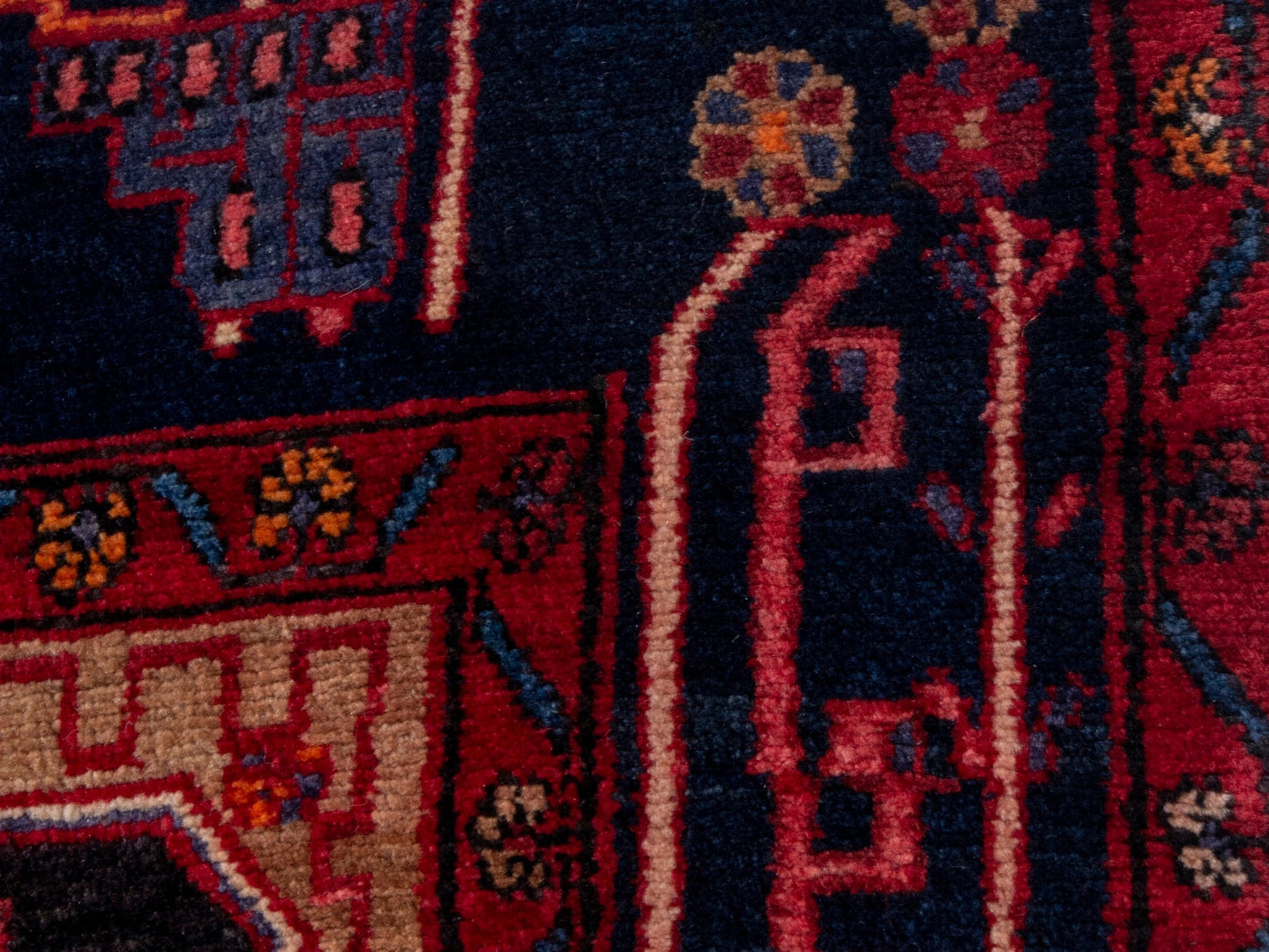 4744 - 5'10" x 10'10"