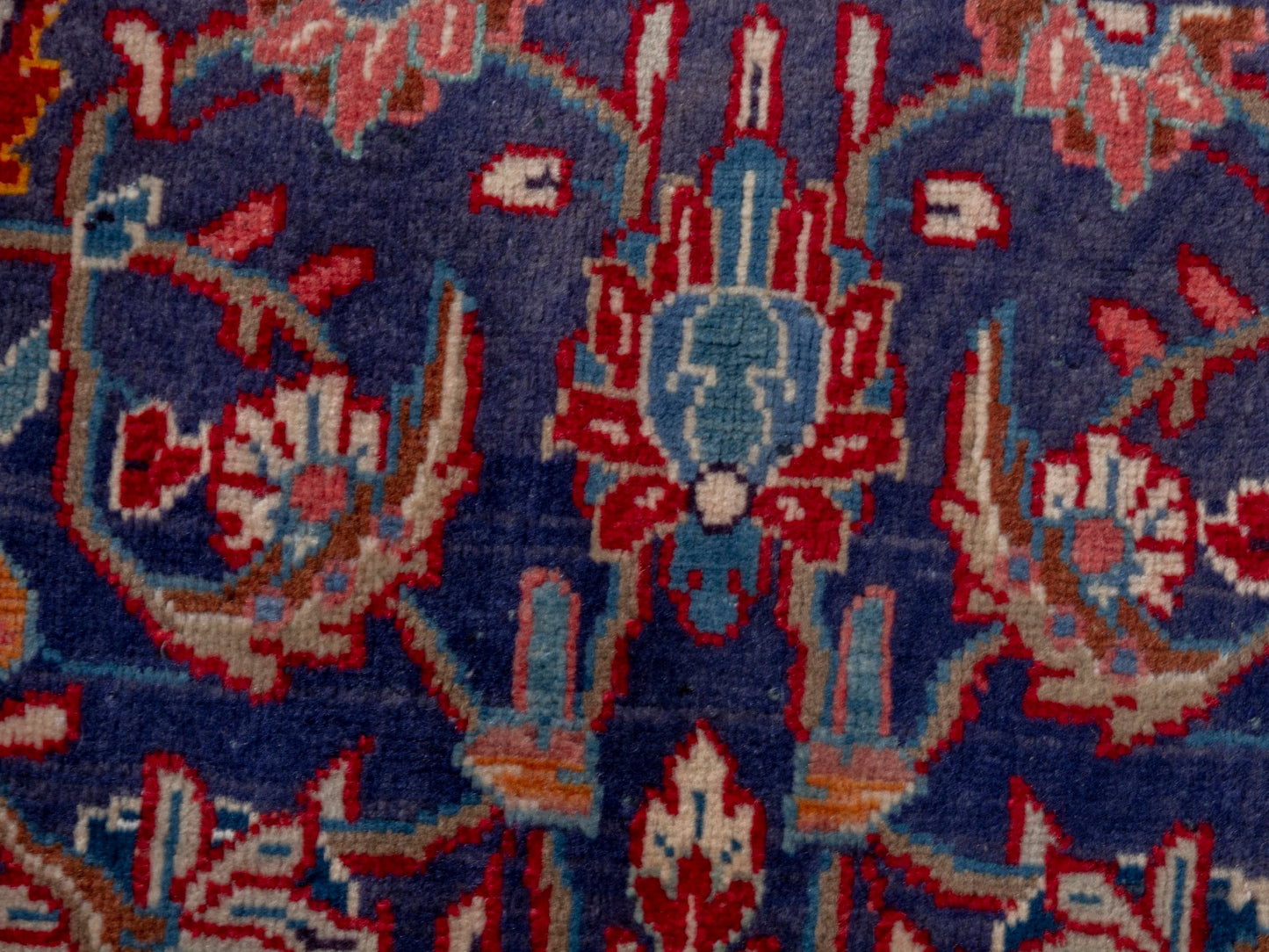 4747 - 4'10" x 10'5"