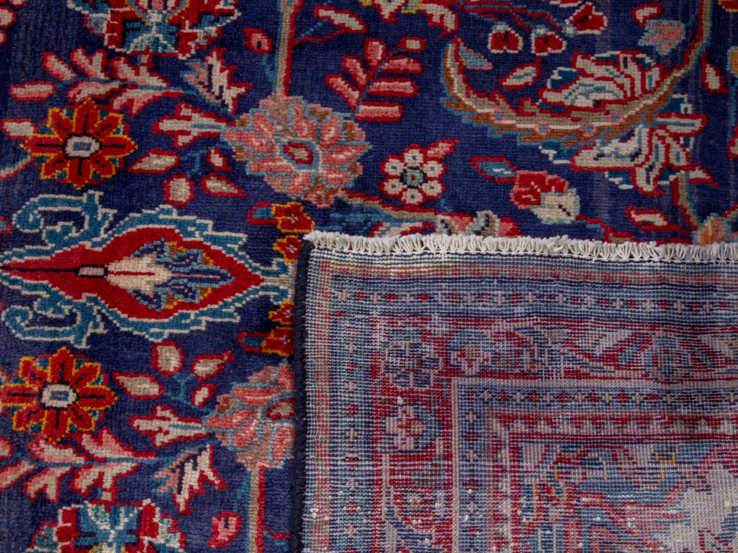 4747 - 4'10" x 10'5"