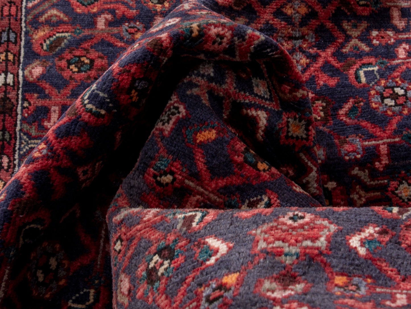 4759 - 4'11" x 11'4"