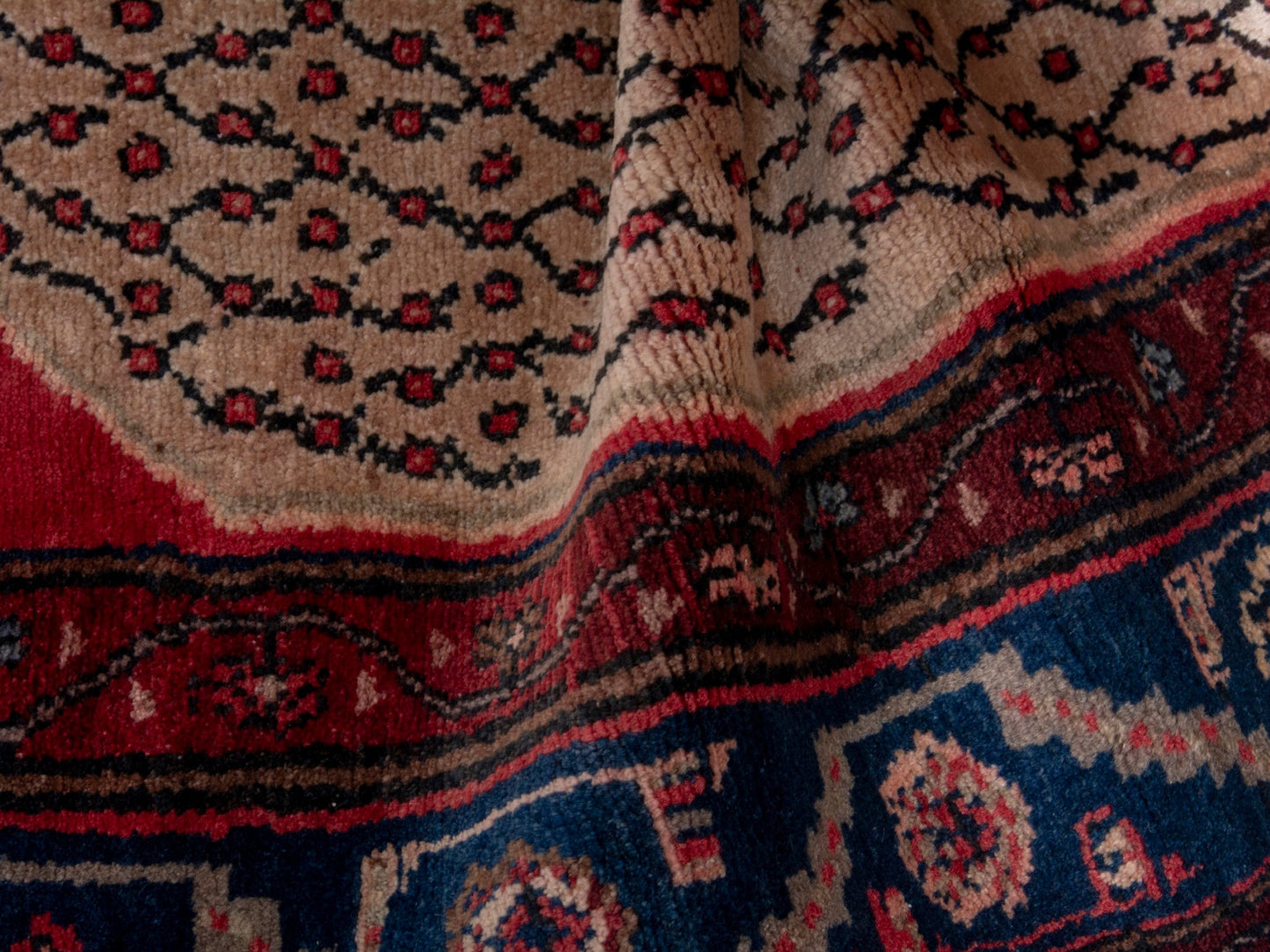 4766 - 4'11" x 9'10"